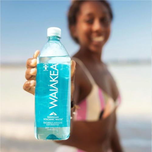 Waiakea Hawaiian Volcanic Water Bottle Beach